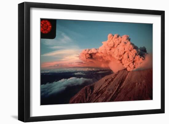 Mount St. Helens Eruption-null-Framed Photographic Print