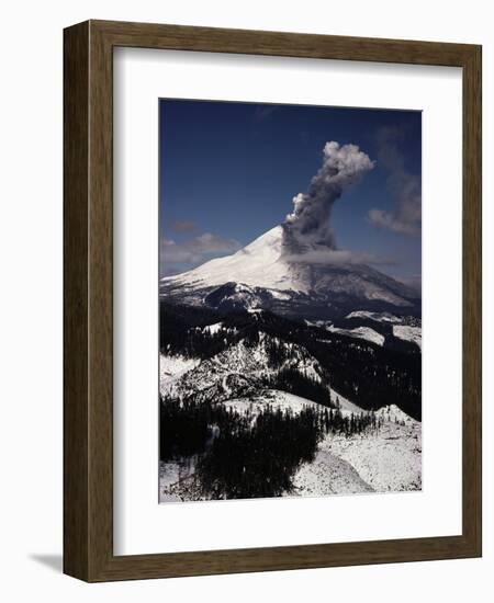 Mount St. Helens Erupts-Jim Sugar-Framed Photographic Print