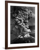 Mount St. Helens in Eruption on May 18, 1980-null-Framed Photo