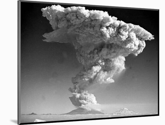 Mount St. Helens Roars to Life-null-Mounted Photographic Print