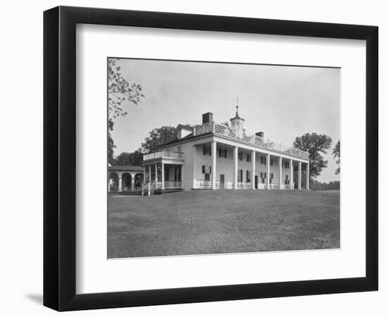 Mount Vernon Mansion-null-Framed Photographic Print