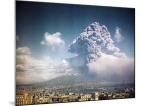 Mount Vesuvius Erupting-null-Mounted Photographic Print