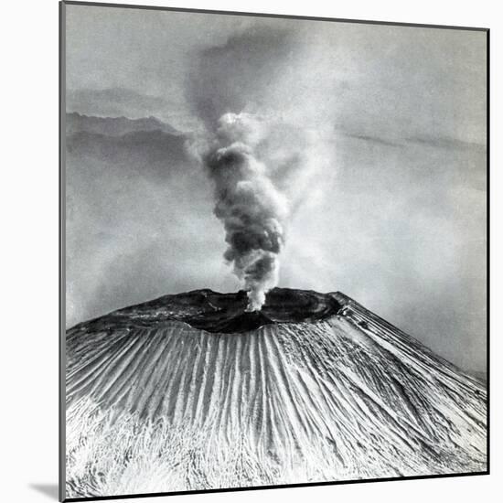 Mount Vesuvius Eruption-Science Source-Mounted Giclee Print