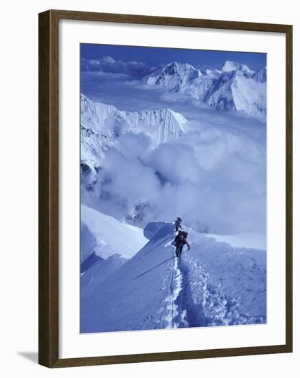 Mountain Climbing on Denali, Alaska, USA-Lee Kopfler-Framed Premium Photographic Print