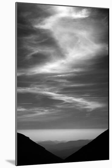 Mountain View-null-Mounted Photographic Print