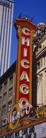 https://imgc.allpostersimages.com/img/posters/movie-theater-chicago-theatre-chicago-illinois-usa_u-L-P32UUA0.jpg?artPerspective=n