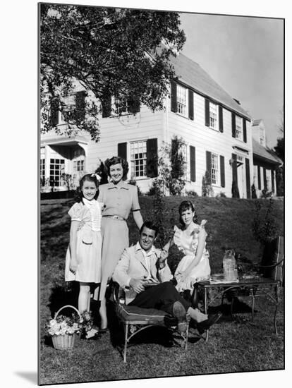 Mr. Blandings Builds His Dream House, Sharyn Moffett, Myrna Loy, Cary Grant, Connie Marshall, 1948-null-Mounted Photo