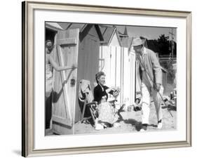 Mr. Hulot's Holiday, (aka Les Vacances De Monsieur Hulot), 1953-null-Framed Photo