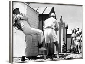 Mr. Hulot's Holiday, (aka Les Vacances De Monsieur Hulot), Jacques Tati, 1953-null-Framed Photo