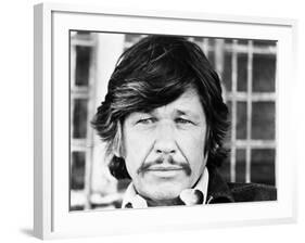 Mr. Majestyk, Charles Bronson, 1974-null-Framed Photo