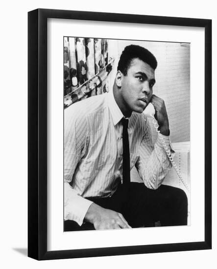 Muhammad Ali (1942-)-null-Framed Giclee Print