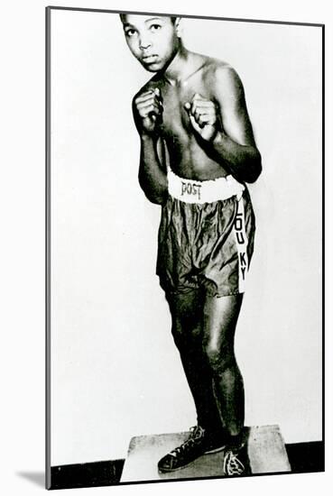 Muhammad Ali, Aged 12-null-Mounted Photographic Print