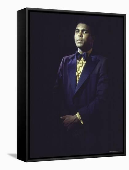 Muhammad Ali-John Shearer-Framed Stretched Canvas