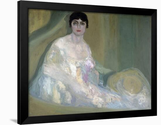 Mujer En Un Palco-Hermenegildo Anglada Camarasa-Framed Giclee Print