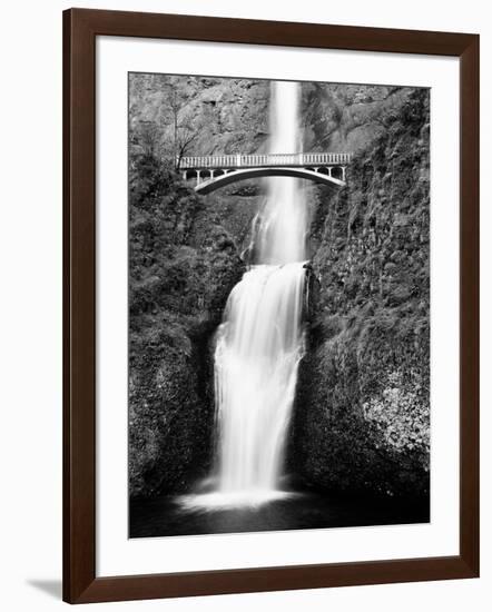 Multnomah Falls, Colombia River Gorge, Oregon 92-Monte Nagler-Framed Photographic Print