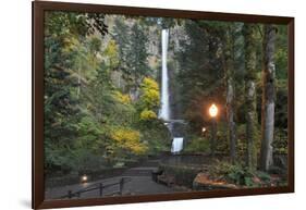 Multnomah Falls, Columbia River Gorge, Oregon, USA-Jaynes Gallery-Framed Photographic Print