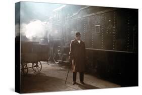 MURDER ON THE ORIENT EXPRESS, 1974 directed by SIDNEY LUMET Albert Finney (photo)-null-Stretched Canvas