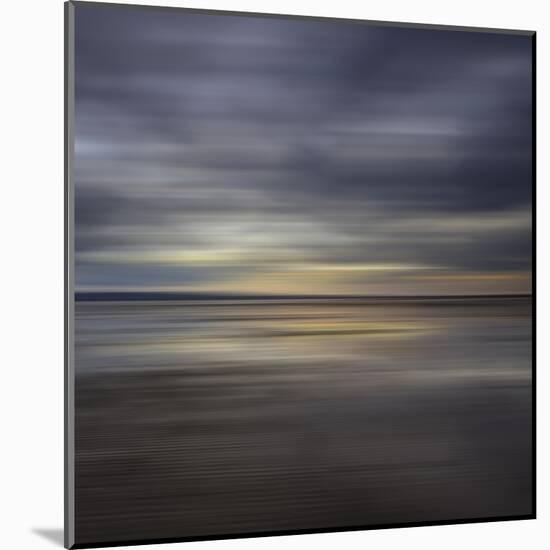 Muse-Doug Chinnery-Mounted Premium Photographic Print