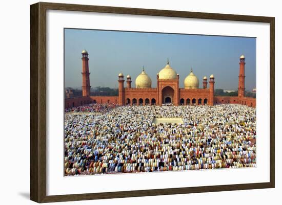 Muslim Gathering for Eid Prayers at Badshahi Masjid, Lahore, Pakistan-Yasir Nisar-Framed Photographic Print