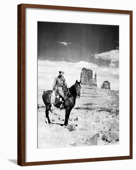 My Darling Clementine, Henry Fonda, 1946-null-Framed Photo