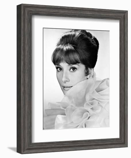 My Fair Lady, Audrey Hepburn, Directed by George Cukor, 1964-null-Framed Photographic Print