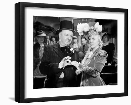 My Little Chickadee, W.C. Fields, Mae West, 1940-null-Framed Photo