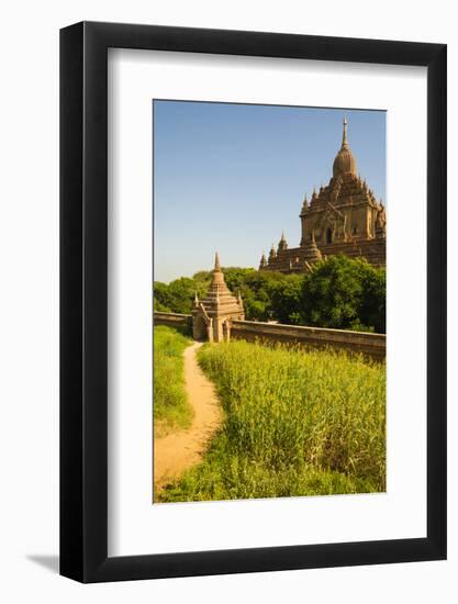 Myanmar. Bagan. Htilominlo Temple-Inger Hogstrom-Framed Photographic Print