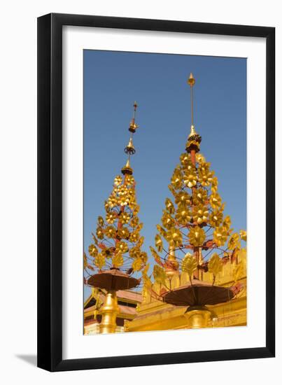 Myanmar. Bagan. Nyaung U. Shwezigon Pagoda-Inger Hogstrom-Framed Photographic Print