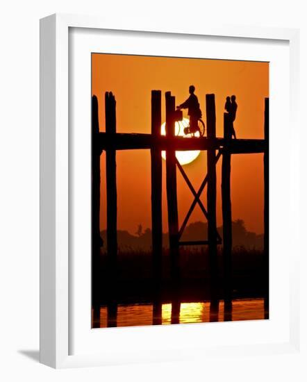 Myanmar, Burma, Amarapura, Taungthaman Lake, U Bein's Bridge-Katie Garrod-Framed Photographic Print