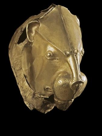 https://imgc.allpostersimages.com/img/posters/mycenaean-art-gold-lion-s-head-rhyton_u-L-PZRT150.jpg?artPerspective=n