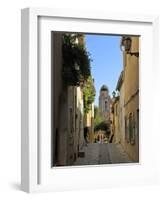 Narrow Back Street, St. Tropez, Var, Provence, Cote D'Azur, France, Europe-Peter Richardson-Framed Photographic Print