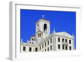 National Hotel of Cuba-null-Framed Giclee Print