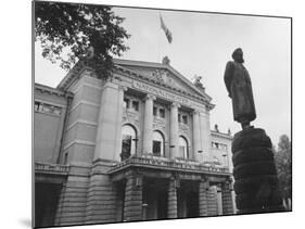 National Theatre Oslo-null-Mounted Photographic Print