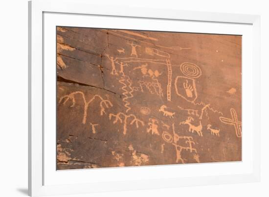 Native American Petroglyphs, Valley of Fire State Park, Nevada, Usa-Ethel Davies-Framed Photographic Print