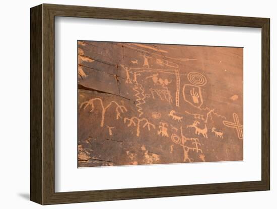 Native American Petroglyphs, Valley of Fire State Park, Nevada, Usa-Ethel Davies-Framed Photographic Print