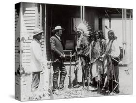 Native Americans Talking to American Military Personnel-Science Source-Stretched Canvas