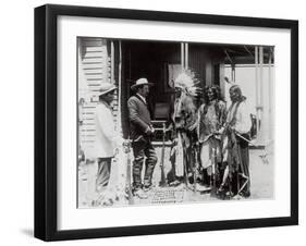 Native Americans Talking to American Military Personnel-Science Source-Framed Giclee Print