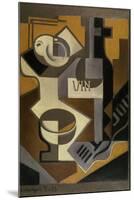 Nature Morte à la Bouteille de Vin, 1918-Juan Gris-Mounted Giclee Print