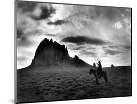 Navajo Man, C1915-William Carpenter-Mounted Photographic Print