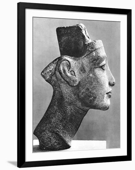 Nefertiti, Queen and Wife of the Pharaoh Akhenaten, Ancient Egyptian, 14th Century BC-null-Framed Photographic Print