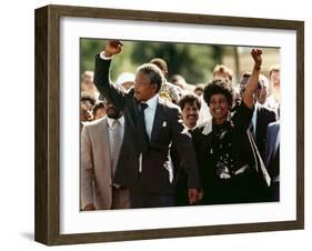 Nelson Mandela and Winnie Mandela-Greg English-Framed Photographic Print