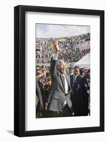 Nelson Mandela in Japan-Itsuo Inouye-Framed Photographic Print