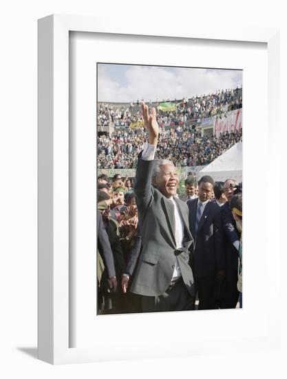 Nelson Mandela in Japan-Itsuo Inouye-Framed Photographic Print