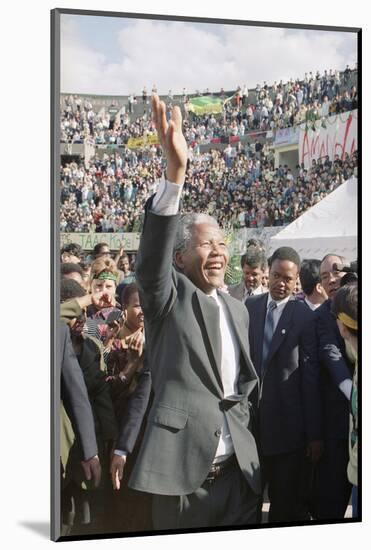 Nelson Mandela in Japan-Itsuo Inouye-Mounted Photographic Print