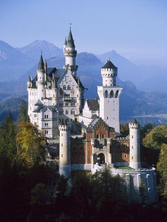 https://imgc.allpostersimages.com/img/posters/neuschwanstein-castle-fussen-bavaria-south-germany_u-L-P2IEU90.jpg?artPerspective=n