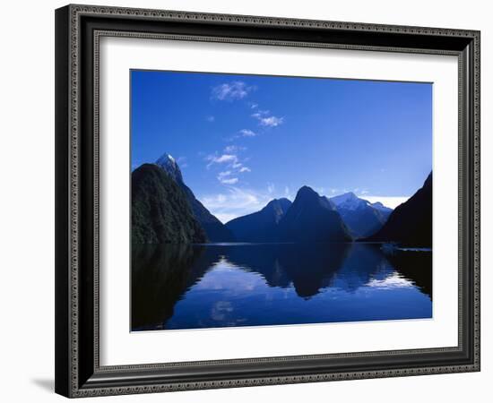 Neuseeland, Sv¼dinsel, Milford Sound, Berglandschaft, Mitre Peak, New Zealand, See-Thonig-Framed Photographic Print