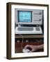 New Apple Lisa Computer During Press Preview-Ted Thai-Framed Photographic Print