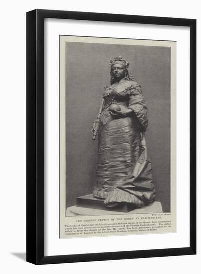 New Bronze Statue of the Queen at Blackfriars-null-Framed Giclee Print