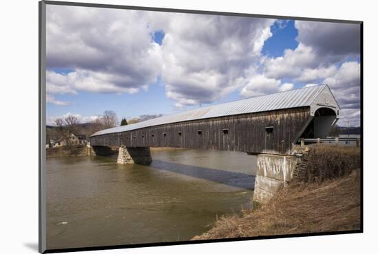 New Hampshire, Cornish Windsor Covered Bridge over Connecticut River-Walter Bibikow-Mounted Photographic Print