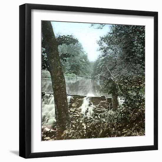 New Hampshire (United States), View of the Brandywine-Leon, Levy et Fils-Framed Photographic Print